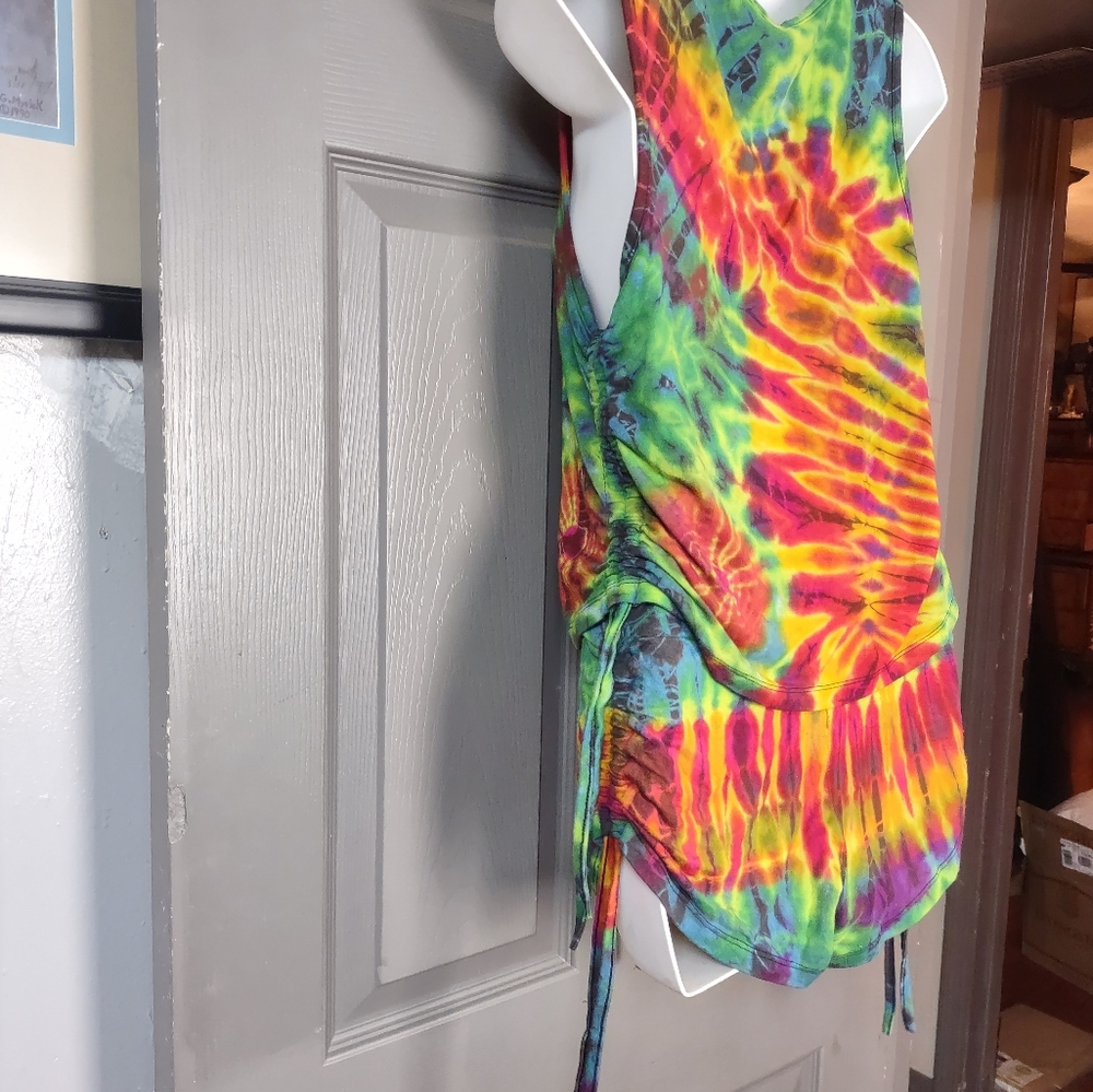 Kathmandu Imports Festival Tye dye Tank top & shorts s M - Picture 5 of 6